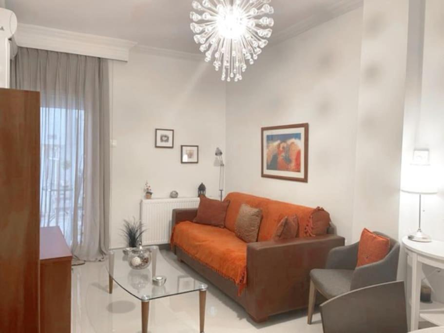 Crimson Suite: 1-Bedroom Apartment In Солун Екстериор снимка